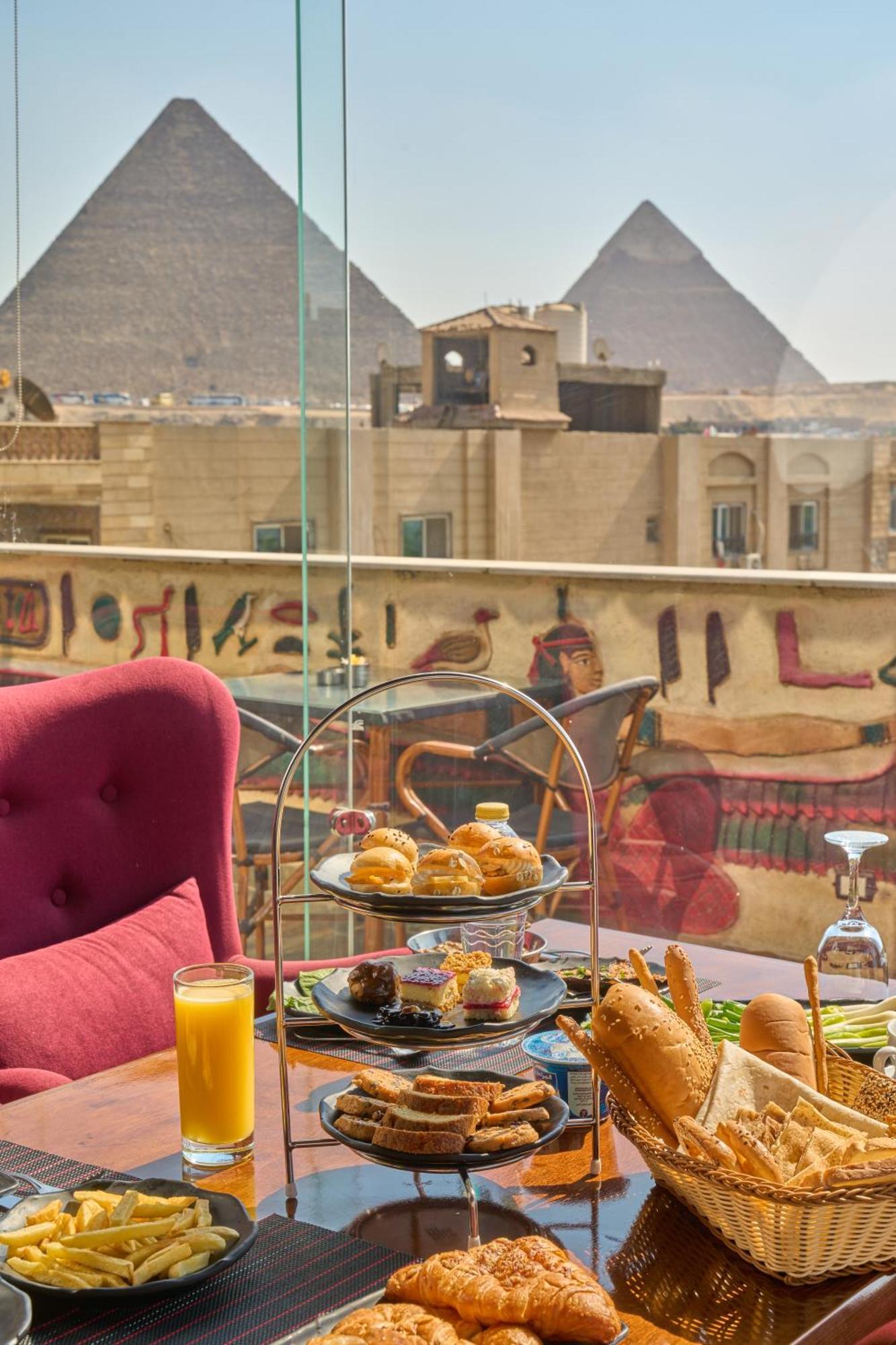 King Pyramids View Hotel Kafret el-Gabal Eksteriør billede